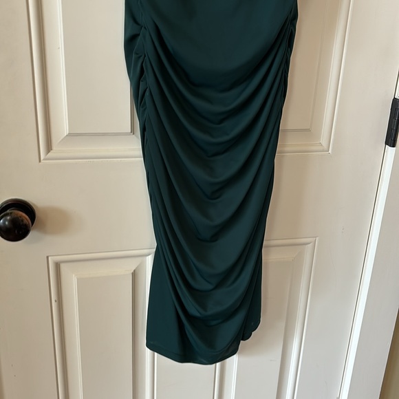 BCBG Maxazria size large a deep emerald green dress - Picture 3 of 7